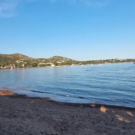 Agay Cap Esterel Le Hameau F2 Clim Plein Sud Dernier Etage Magnifique Vue