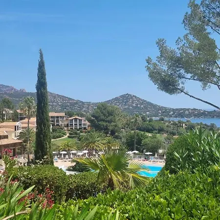 Agay Cap Esterel Le Hameau F2 Clim Plein Sud Dernier Etage Magnifique Vue شقة *