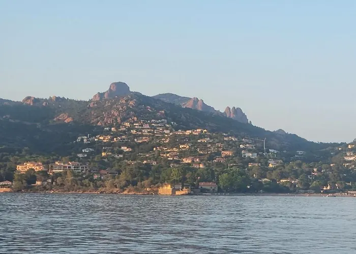 Agay Cap Esterel Le Hameau F2 Clim Plein Sud Dernier Etage Magnifique Vue Saint-Raphaël