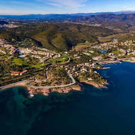 Agay Cap Esterel Le Hameau F2 Clim Plein Sud Dernier Etage Magnifique Vue *