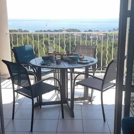 Agay Cap Esterel Le Hameau F2 Clim Plein Sud Dernier Etage Magnifique Vue