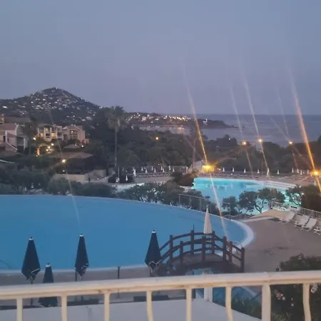 Agay Cap Esterel Le Hameau F2 Clim Plein Sud Dernier Etage Magnifique Vue Apartment Saint-Raphael (Var)