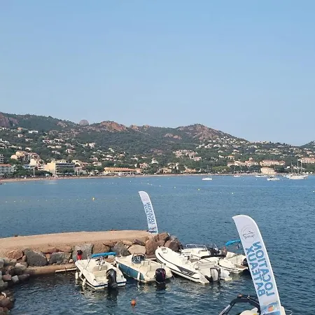 Agay Cap Esterel Le Hameau F2 Clim Plein Sud Dernier Etage Magnifique Vue Apartment Saint-Raphael (Var)