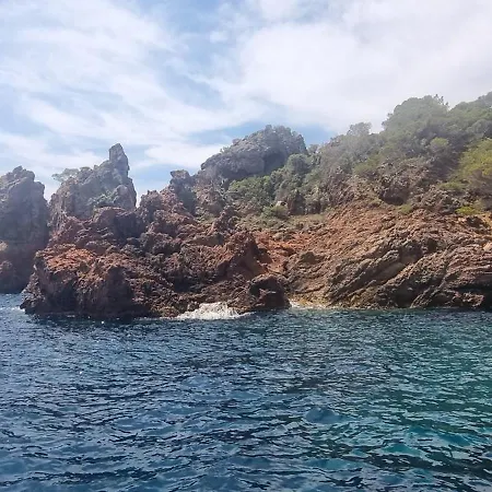Agay Cap Esterel Le Hameau F2 Clim Plein Sud Dernier Etage Magnifique Vue * Saint-Raphael (Var)