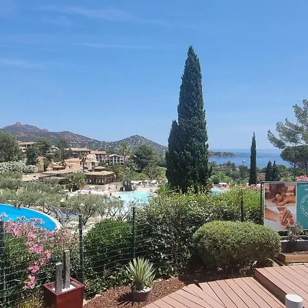 Agay Cap Esterel Le Hameau F2 Clim Plein Sud Dernier Etage Magnifique Vue