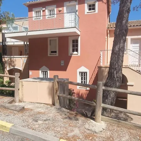 Agay Cap Esterel Le Hameau F2 Clim Plein Sud Dernier Etage Magnifique Vue * Saint-Raphael (Var)