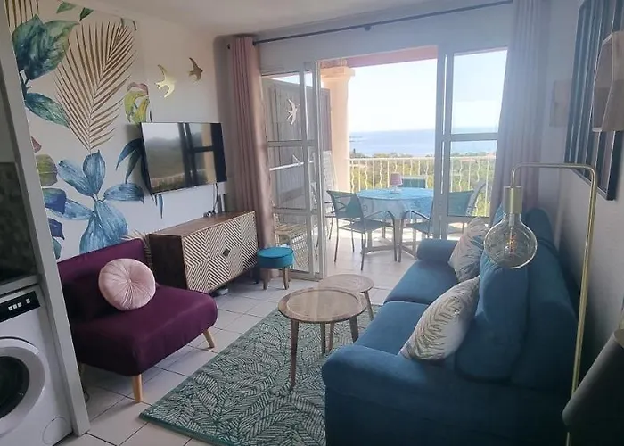 Agay Cap Esterel Le Hameau F2 Clim Plein Sud Dernier Etage Magnifique Vue Apartamento *