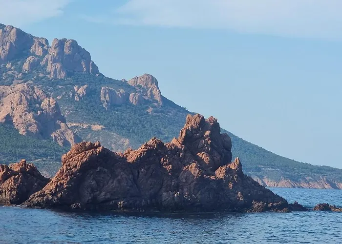 Agay Cap Esterel Le Hameau F2 Clim Plein Sud Dernier Etage Magnifique Vue Apartamento *